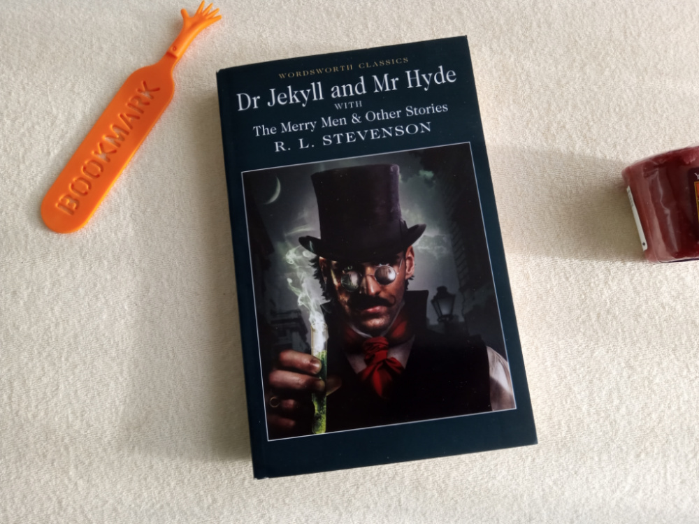 Dr Jekyll and Mr Hyde book cover